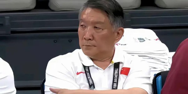 博万体育app下载-宫导钦点扛旗人重回国家队！张曼曼中看不中用，女篮1号位还得靠她？|李缘|宫鲁鸣|日本女篮|体育赛事讨论|中国女篮_新浪体育_新浪新闻