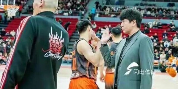 时隔五年进八强，山东男篮这个夏天究竟该如何“变”？|季后赛|上海|沙奎尔·奥尼尔|球队|赛季_新浪体育_新浪新闻